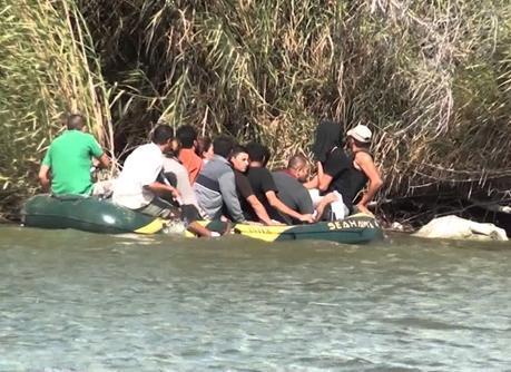 Aseguran que cubanos migrantes están cruzando a nado el Río Bravo