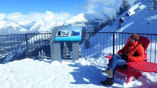 DE VISITA DIPLOMÁTICA EN SULPHUR MOUNTAIN