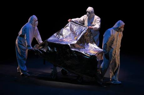 Ahora todo es noche, La Zaranda 1