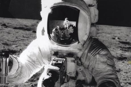 Astronauta explica por qué los #extraterrestres no han visitado la Tierra #OVNIS #Alienigenas