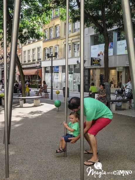Luxemburgo (o cuando los niños perciben todo) Luxemburgo (o cuando los niños perciben todo)