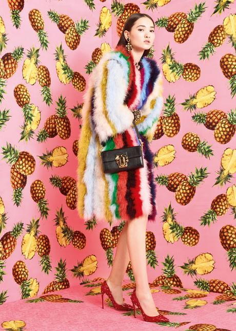 Tendencias de moda primavera verano 2017: estampados tropicales por Dolce & Gabbana