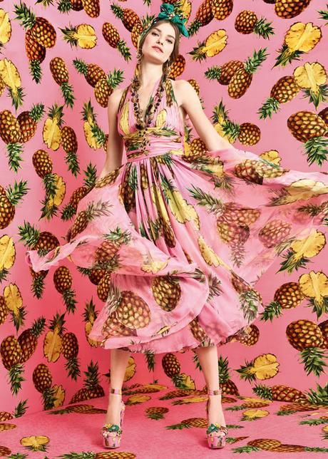 Tendencias de moda primavera verano 2017: estampados tropicales por Dolce & Gabbana