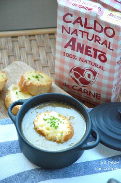 Sopa de Cebolla Francesa al estilo de Julia Child