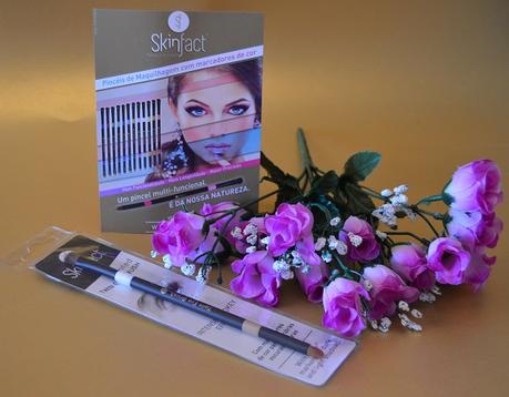 “Twin Eye Brush nº09” – mi primer contacto con las brochas de SKINFACT