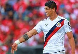 Alan Pulido contento con su paso goleador