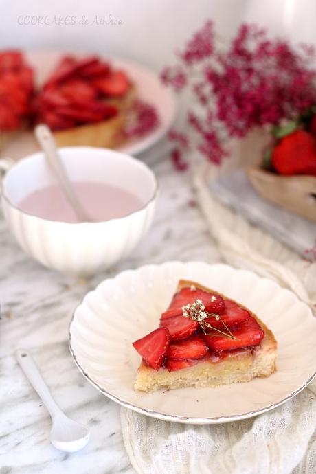 Tarta de Fresas y Almendra Tarta de Fresas y Almendra