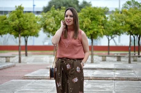 Outfit | Palazzo + romantic blouse