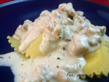 Raviolis con salsa de nueces