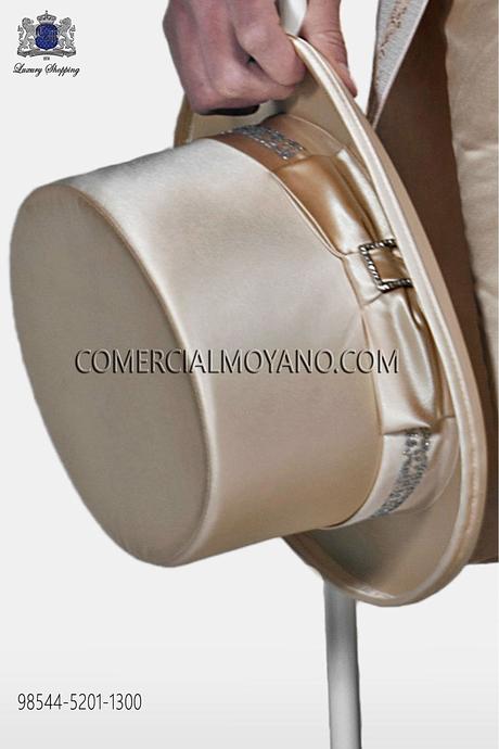 http://www.comercialmoyano.com/es/642-sombrero-de-copa-raso-marfil-98544-5201-1300-ottavio-nuccio-gala.html