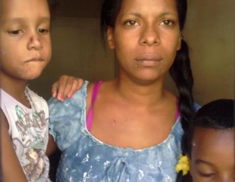 Hay esperanzas para la MADRE CUBANA atrincherada en una casa de La Habana