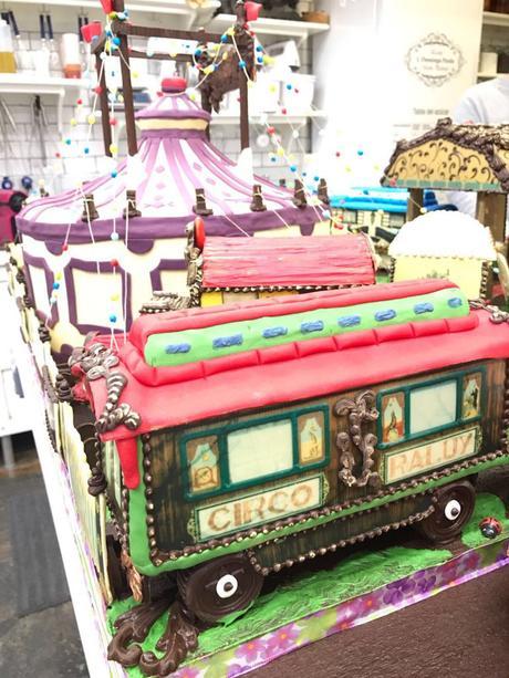 El Circo Raluy se convierte en una increíble Mona de Pascua Circo Raluy Mona de Pascua 17