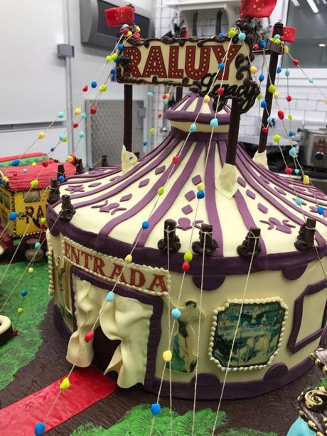 El Circo Raluy se convierte en una increíble Mona de Pascua Circo Raluy Mona de Pascua 24