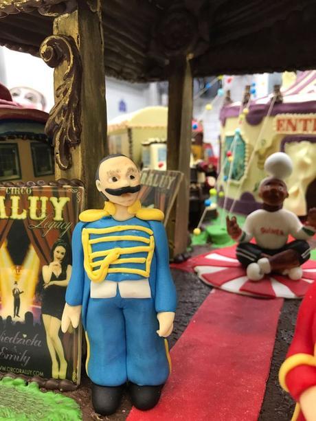 El Circo Raluy se convierte en una increíble Mona de Pascua Circo Raluy Mona de Pascua 32