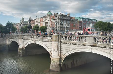 Puente O'Connell Dublin Irlanda