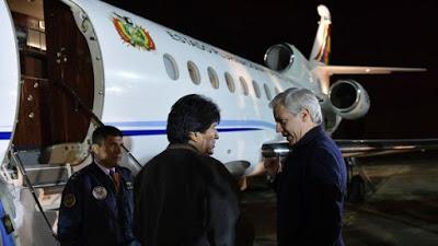 Evo morales viaja a Cuba a operarse de la garganta.