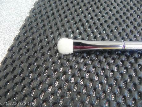 Brochas y pinceles Maiko 17 Detalle brocha aplicar sombras