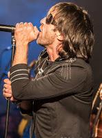 Maneiro estrena Furtivos y prepara disco