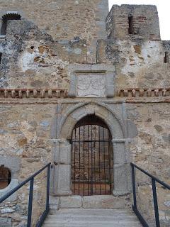 Castillos del Señorío de Feria: Villalba de los Barros, Zafra, Feria, Nogales, Salvaleón, Salvatierra de los Barros y de Los Arcos, en Almendral (galería fotográfica)