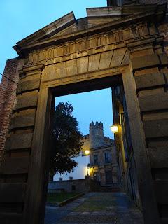 Castillos del Señorío de Feria: Villalba de los Barros, Zafra, Feria, Nogales, Salvaleón, Salvatierra de los Barros y de Los Arcos, en Almendral (galería fotográfica)