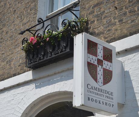 Dos Instagrammers sueltas en Cambridge