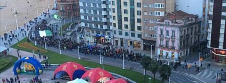 Las juventudes del PP de Gijon se cachondean del ridículo del BDS.