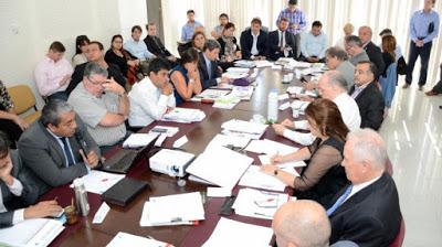 Piden por el defensor provincial para Neuquén