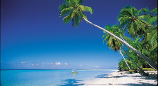 Paradisíaca playa de Tahití, antes de que acudan los turistas.