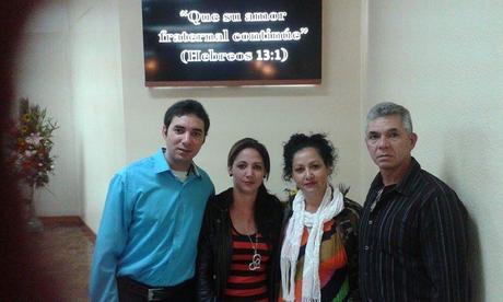 EXCLUSIVA: Una familia cubana de refugiados es hostigada desde 2014 en Ecuador