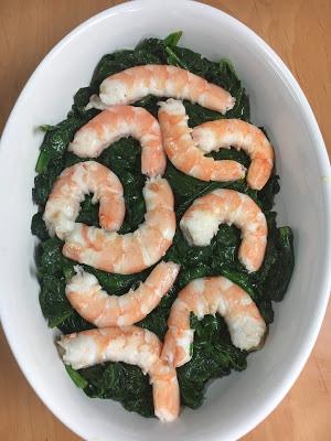 Gratinado De Espinacas, Langostinos Y Bechamel De Queso