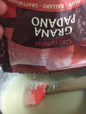 Gratinado De Espinacas, Langostinos Y Bechamel De Queso