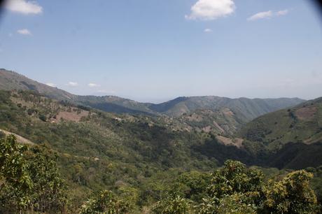 Imágenes de la Sierra de Neiba, a la altura de Panzo.