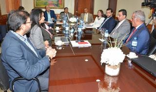 Dirigentes empresariales rechazan reajuste aprobó Comité Salarios.