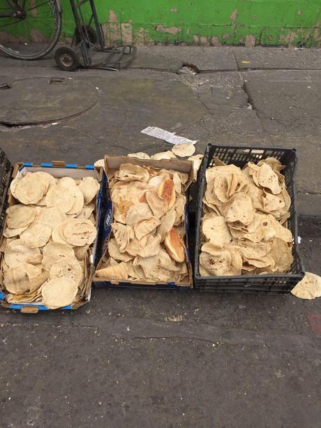 En un mercado en México (100 fotos del color de la tierra)