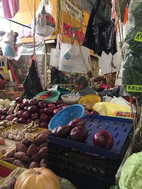 En un mercado en México (100 fotos del color de la tierra)