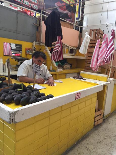 En un mercado en México (100 fotos del color de la tierra)