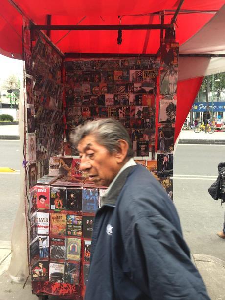 En un mercado en México (100 fotos del color de la tierra)