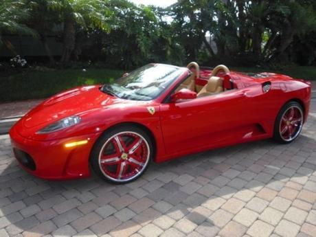 270 mil dólares por el viejo Ferrari de Trump