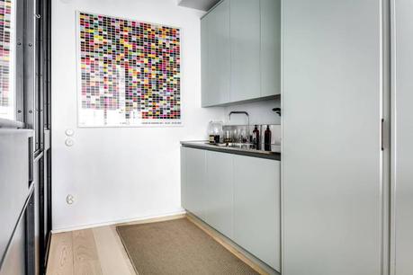 piso en antigua fábrica diseño loft decoración nórdica decoración loft decoración interiores suecos decoración gris madera plantas blog decoración escandinava Apartamento tipo loft con grandes ventanales 