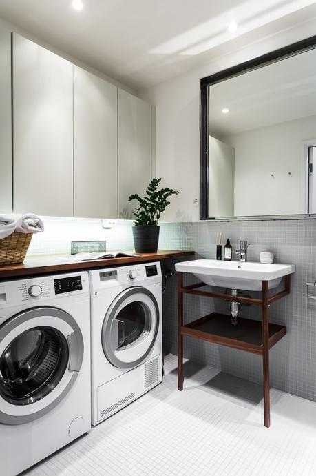 piso en antigua fábrica diseño loft decoración nórdica decoración loft decoración interiores suecos decoración gris madera plantas blog decoración escandinava Apartamento tipo loft con grandes ventanales 