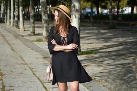 Outfit | Lace detail dress