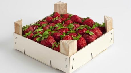 Decorando una caja de fresas