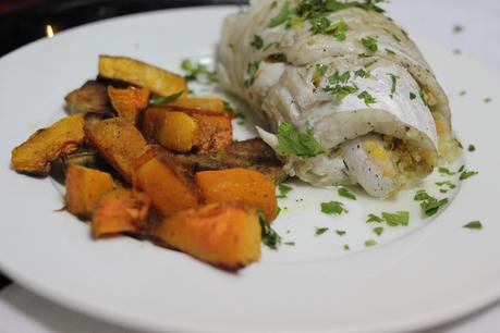 Brótola rellena con quinoa y verduras