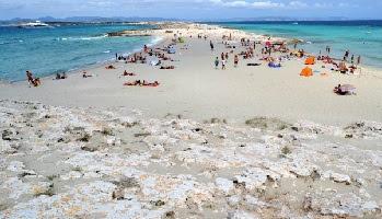 Playa de Ses Illetes en Formentera, España