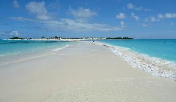 Playa Cayo de Agua en el Parque Nacional Los Roques de Venezuela
