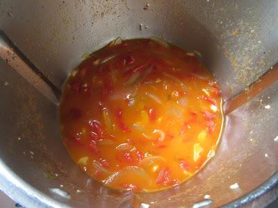 Bacalao en salsa de piquillos