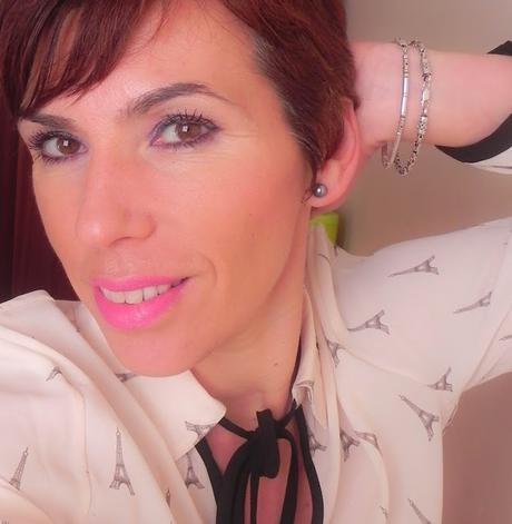 Maquillaje Embrace Obscurity, con Wet & Wild + blusa ZAFUL