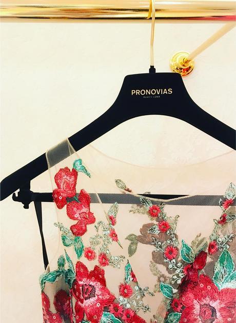 Colección Fiesta Pronovias 2018 en Pronovias Almería