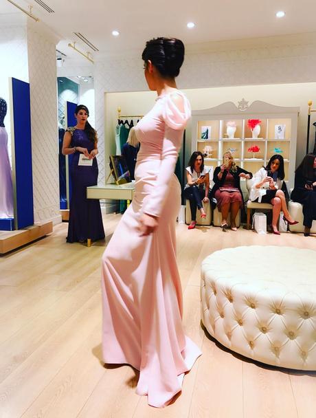 Colección Fiesta Pronovias 2018 en Pronovias Almería