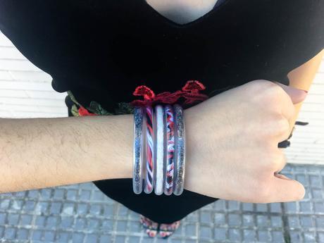 FLOWERS EVERYWHERE FLOWERS EVERYWHERE